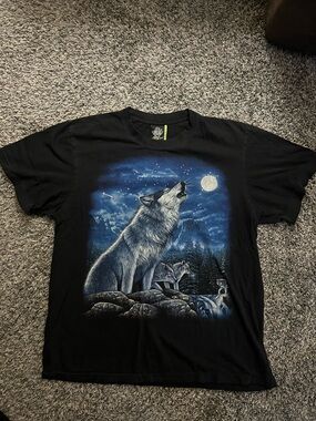 Vintage Single Stitch Black Wolf Graphic Tee - Wolf Howl